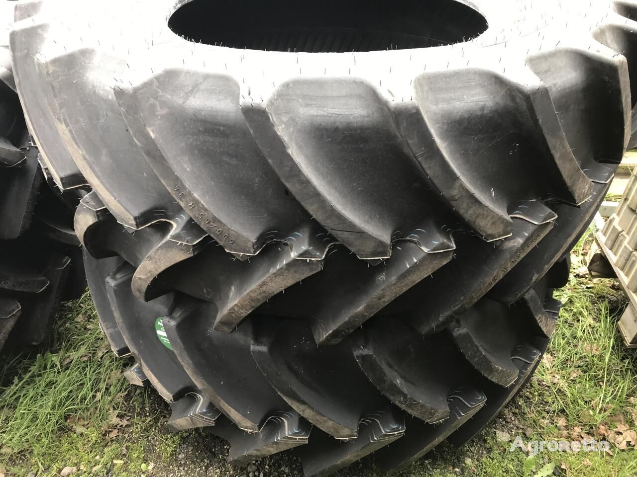 Mitas 600/65 R 34 neumático para tractor