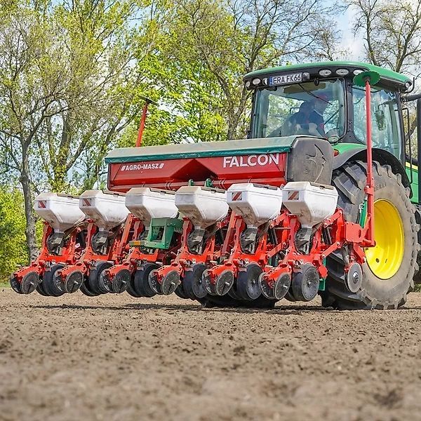 Agro-Masz FALCON - SIEWNIK PUNKTOWY sembradora de precisión neumática nueva