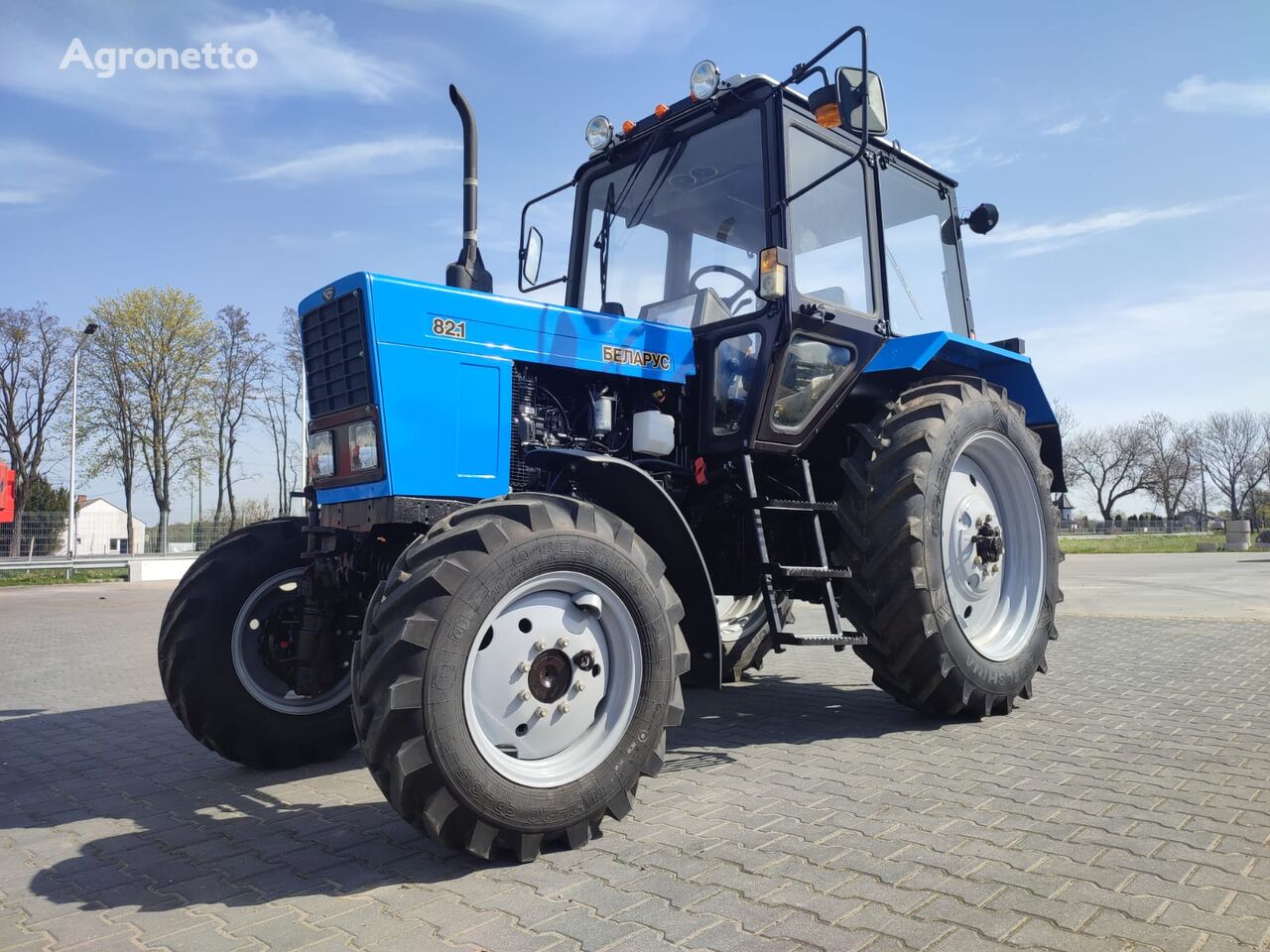 Belarus  MTZ 82.1 tractor de ruedas nuevo