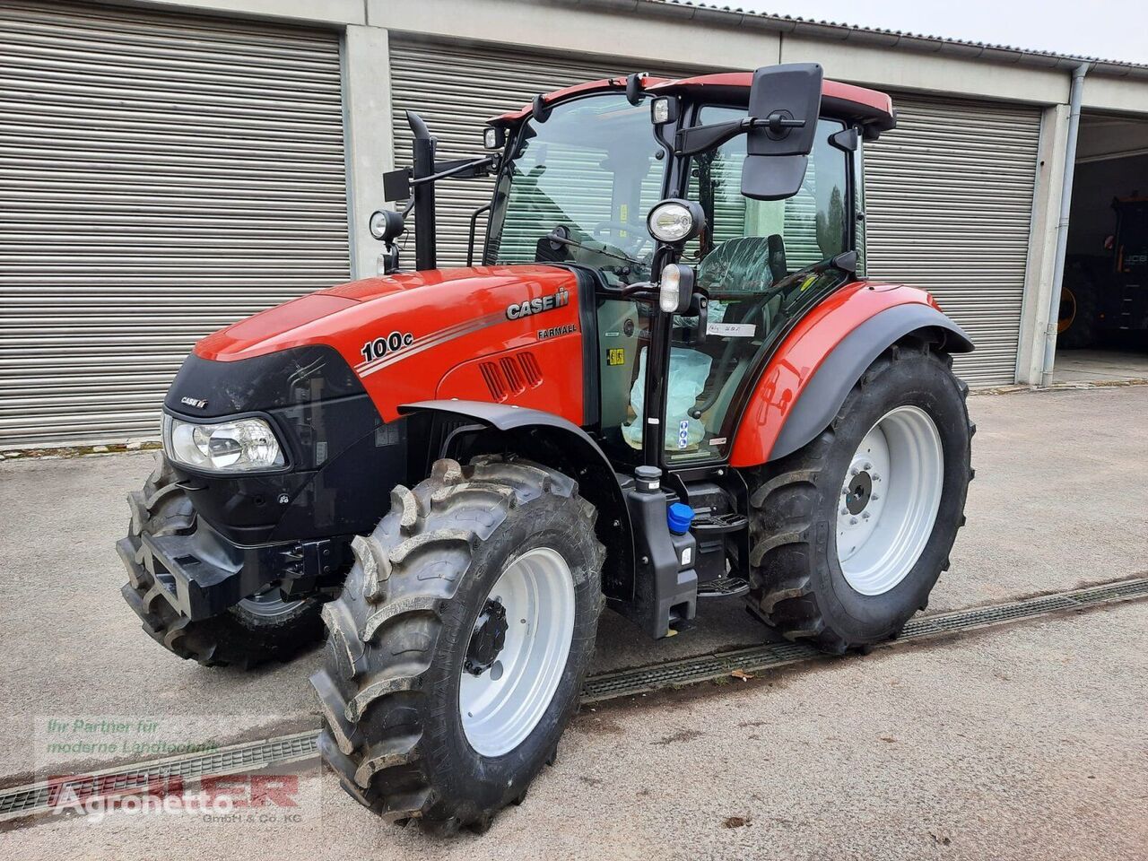 Case IH Farmall 100 C HILO tractor de ruedas nuevo