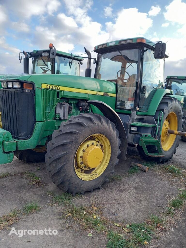 John Deere 8400 tractor de ruedas