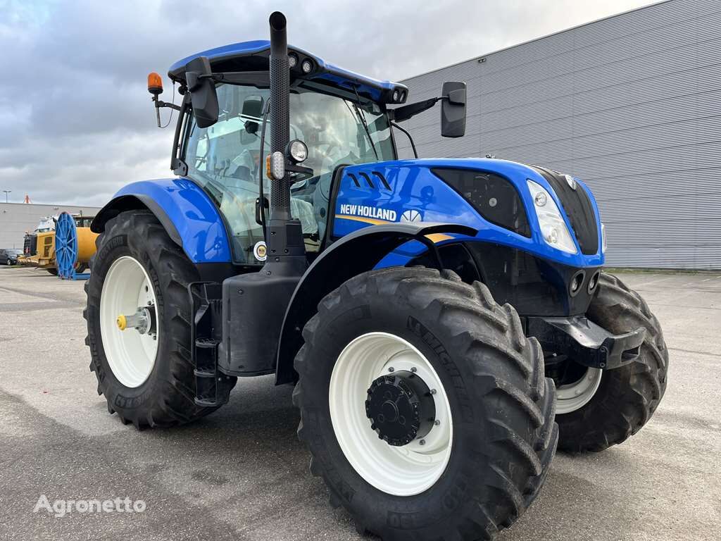 New Holland T7.245 Tractors tractor de ruedas