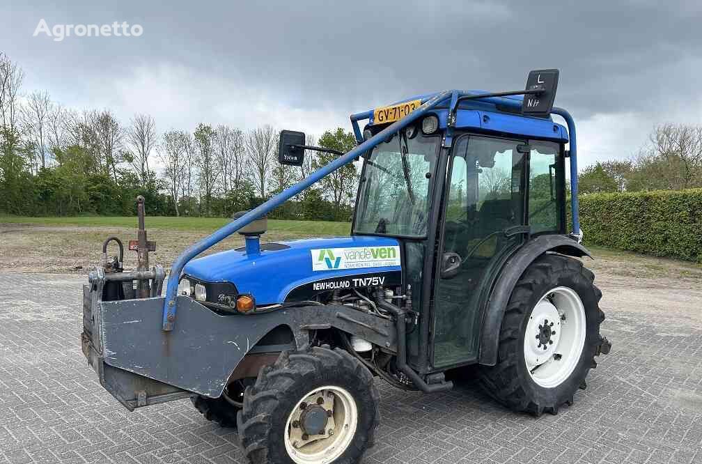 New Holland TN75 V  tractor de ruedas
