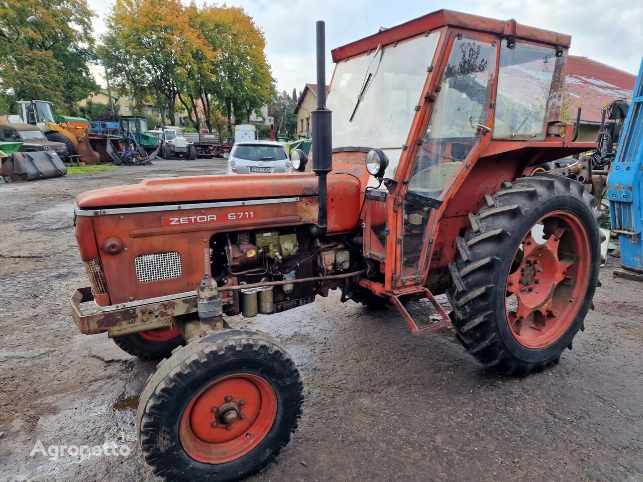 Zetor 6711 tractor de ruedas